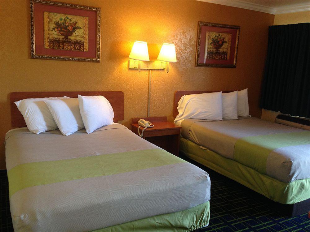 Value Inn Bellflower Exteriér fotografie